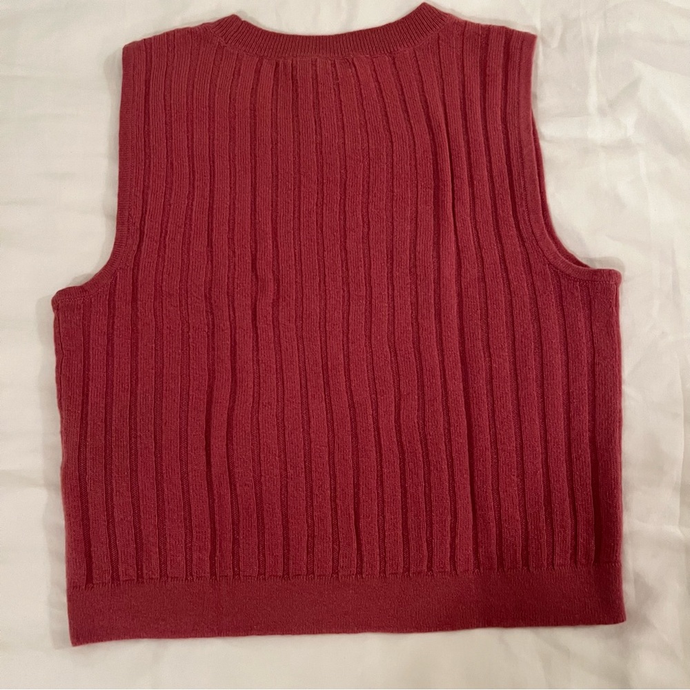 Club Monaco Dusty Rose Cropped Sweater Vest - Picture 2 of 8